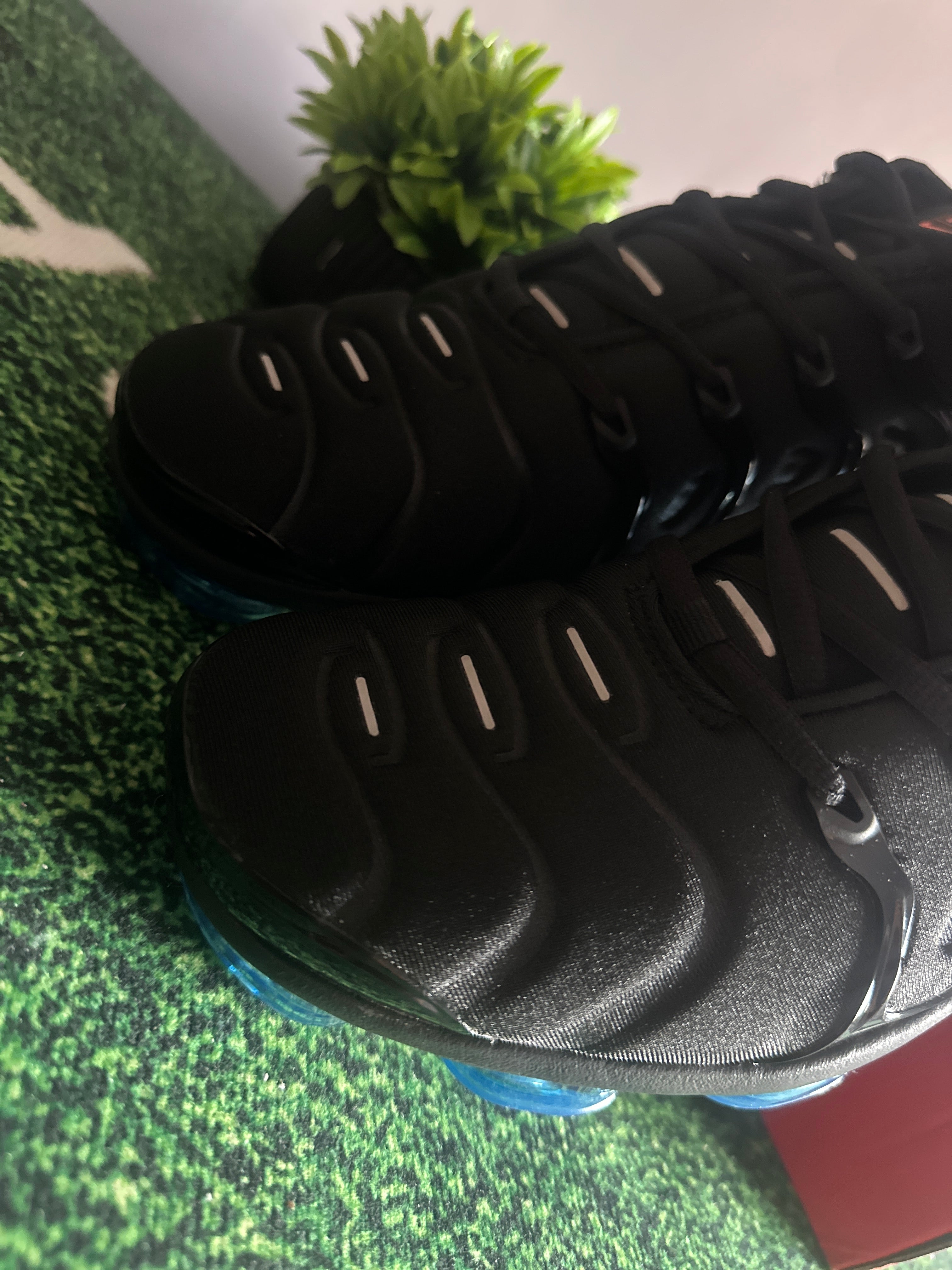 Nike VaporMax Plus