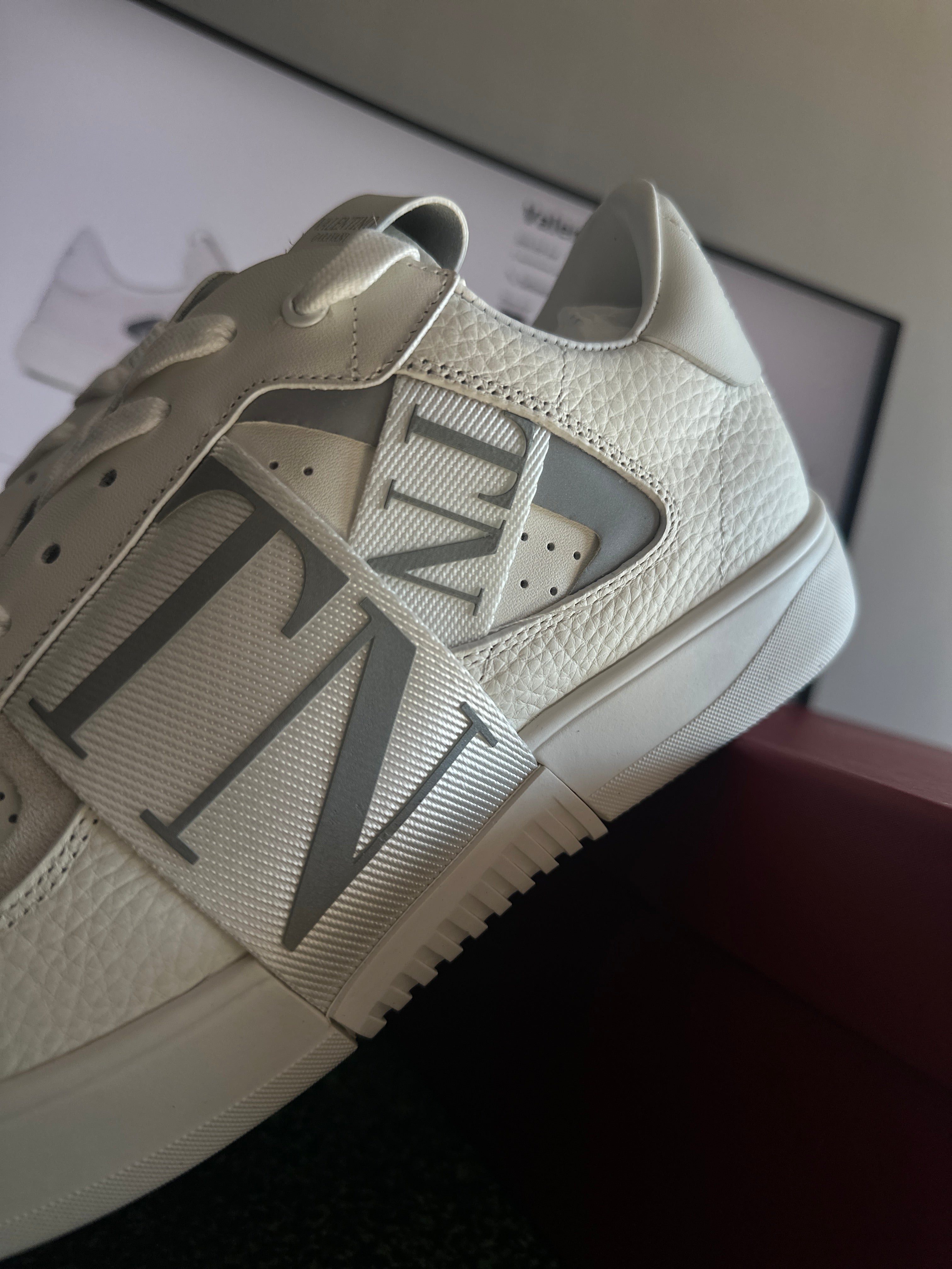 Valentino "VL7N"