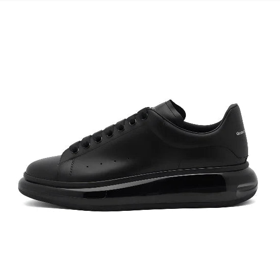 A.McQueen
