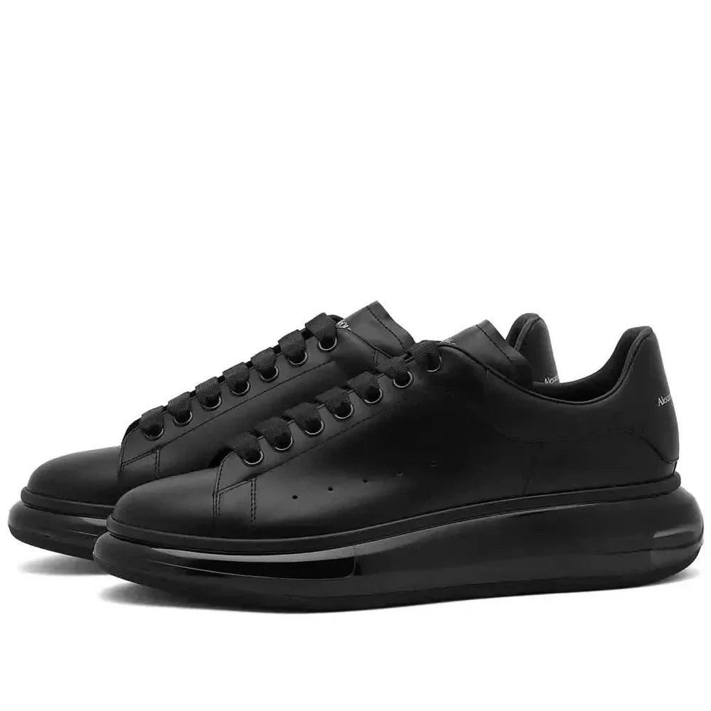 A.McQueen